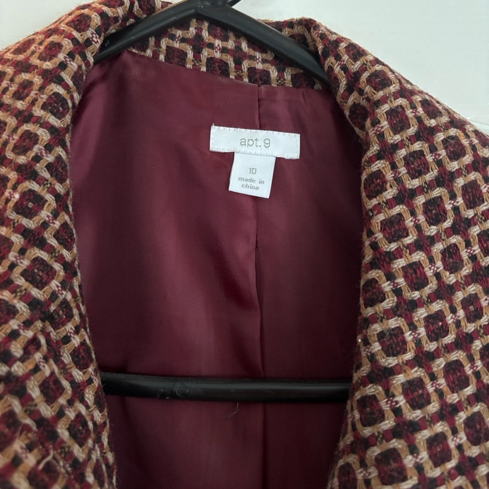 Apt. 9 Women's Burgundy and Black Checkered Blazer